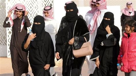 women working in saudi arabia